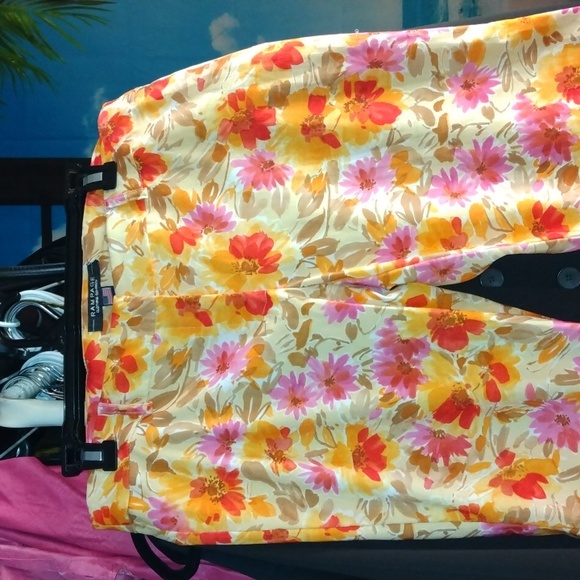 Rampage women's yellow floral Capri pants Sz 11 NWoT - Picture 4 of 17